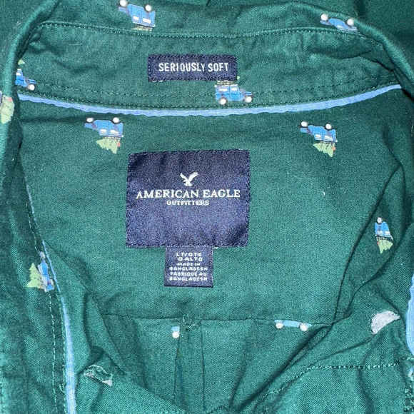 American Eagle Men’s Top Button Down Large Tall Green Car Christmas Long Sleeve - Picture 13 of 14